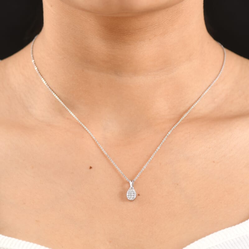 Luxuriant Lab Grown Diamond G-H SI 0.15 ctw Pendant Necklace in 18K Vermeil Yellow Gold Over Sterling Silver 20 Inches