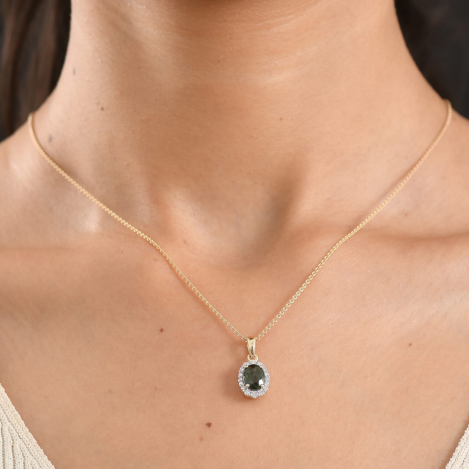 Certified & Appraised AAA Milanoa Green Sapphire and Luxuriant Lab Grown Diamond G-H SI 2.10 ctw Pendant Necklace in 10K Yellow Gold 20 Inches
