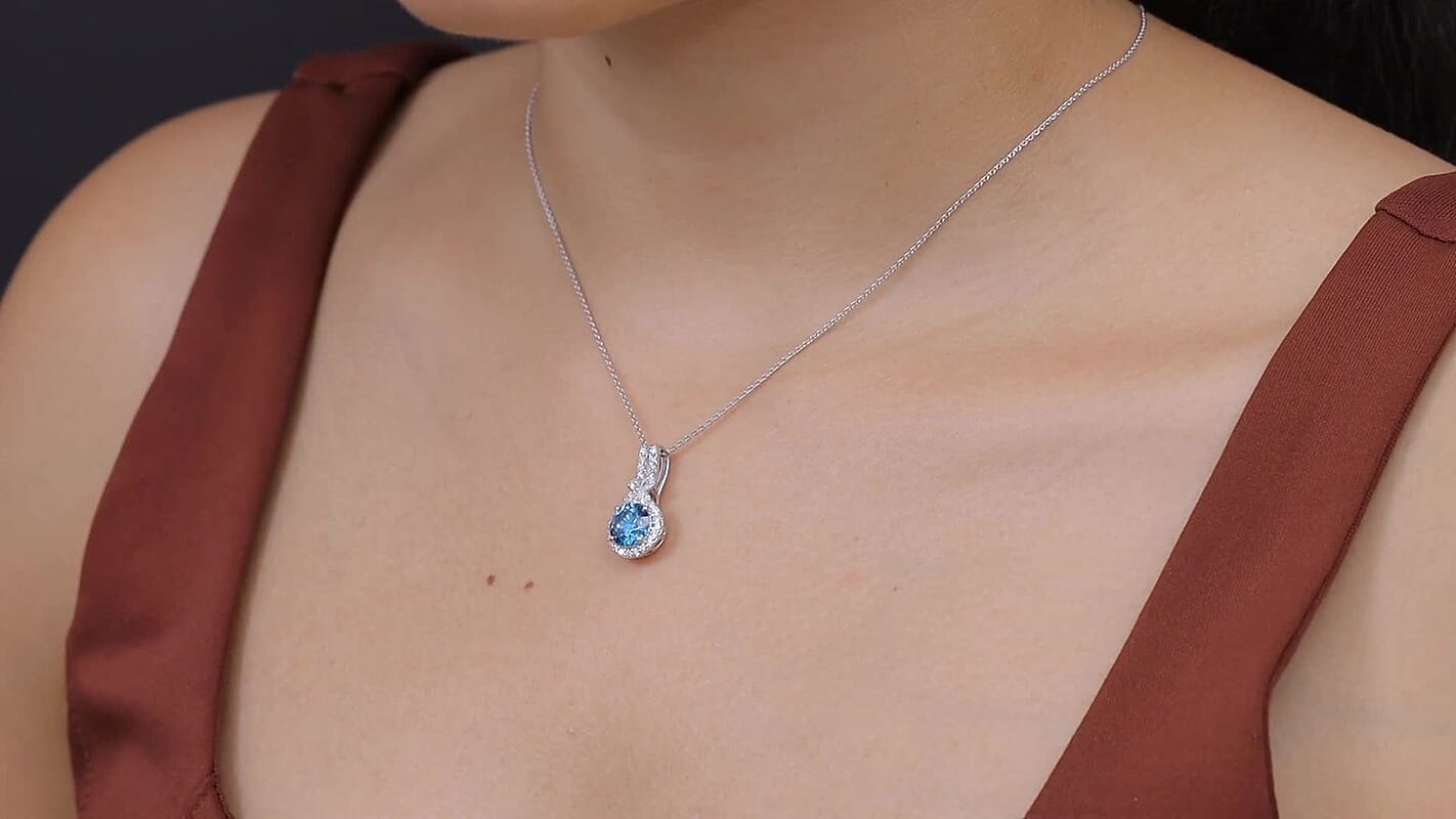 Luxuriant Lab Grown Blue Diamond IR and Lab Grown Diamond EF VS 2.50 ctw Pendant Necklace in Rhodium Over Sterling Silver 18 Inches