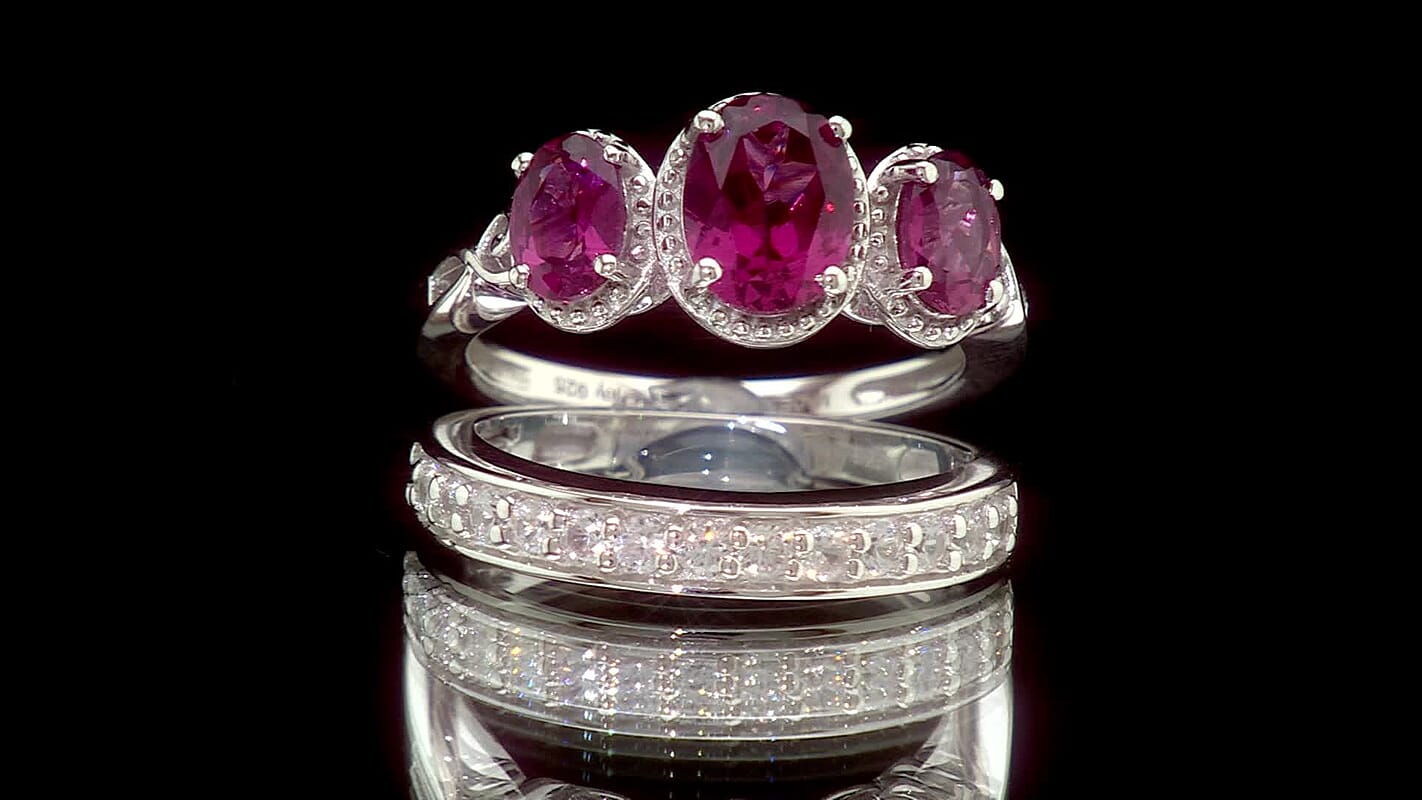 D''Joy Tanzanian Wine Garnet and White Zircon 3.40 ctw Set of 2 Ring in Rhodium Over Sterling Silver (Size 6.00)