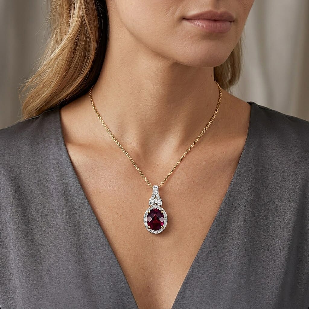 Certified & Appraised AAA Usambara Color Change Garnet and Luxuriant Lab Grown Diamond G-H SI 2.87 ctw Pendant Necklace in 10K Yellow Gold (18 Inches)