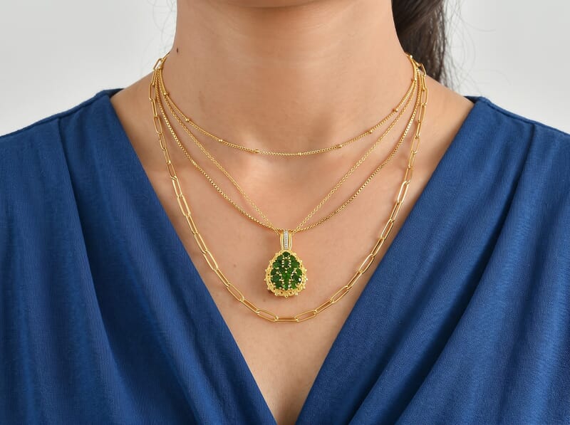 EverTrue Chrome Diopside 3.00 ctw Pendant in 18K YG Plated and Platinum Bond with Stainless Steel Necklace 20 Inches