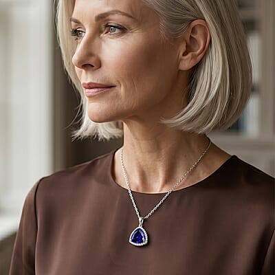 Certified & Appraised Rhapsody AAAA Tanzanite and Diamond VS 4.00 ctw Pendant Necklace in 950 Platinum 20 Inches