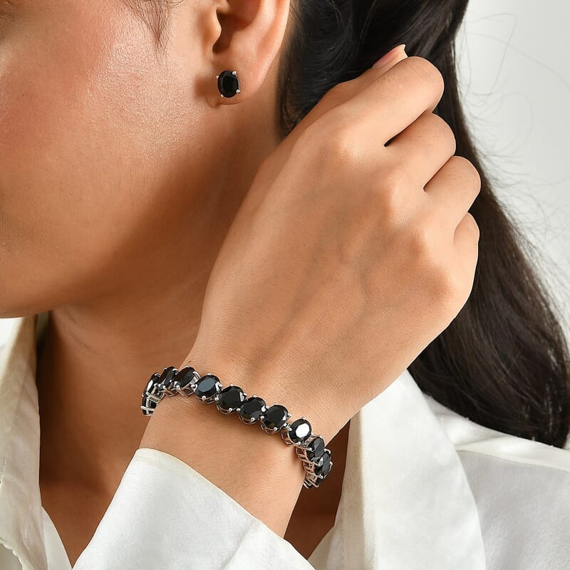 EverTrue Thai Black Spinel 57.20 ctw Bracelet (7.25In) and Solitaire Stud Earrings in Platinum Bond