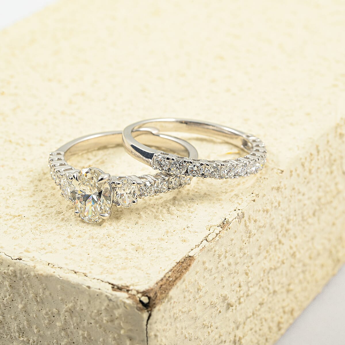 Luxuriant Lab Grown Diamond G-H SI1 2.15 ctw Set of 2 Ring in Sterling Silver (Size 6.0) image number 1