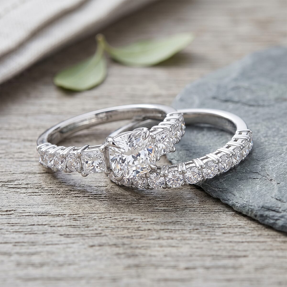 Luxuriant Lab Grown Diamond G-H SI1 2.10 ctw Set of 2 Ring in Sterling Silver (Size 7.0) image number 1