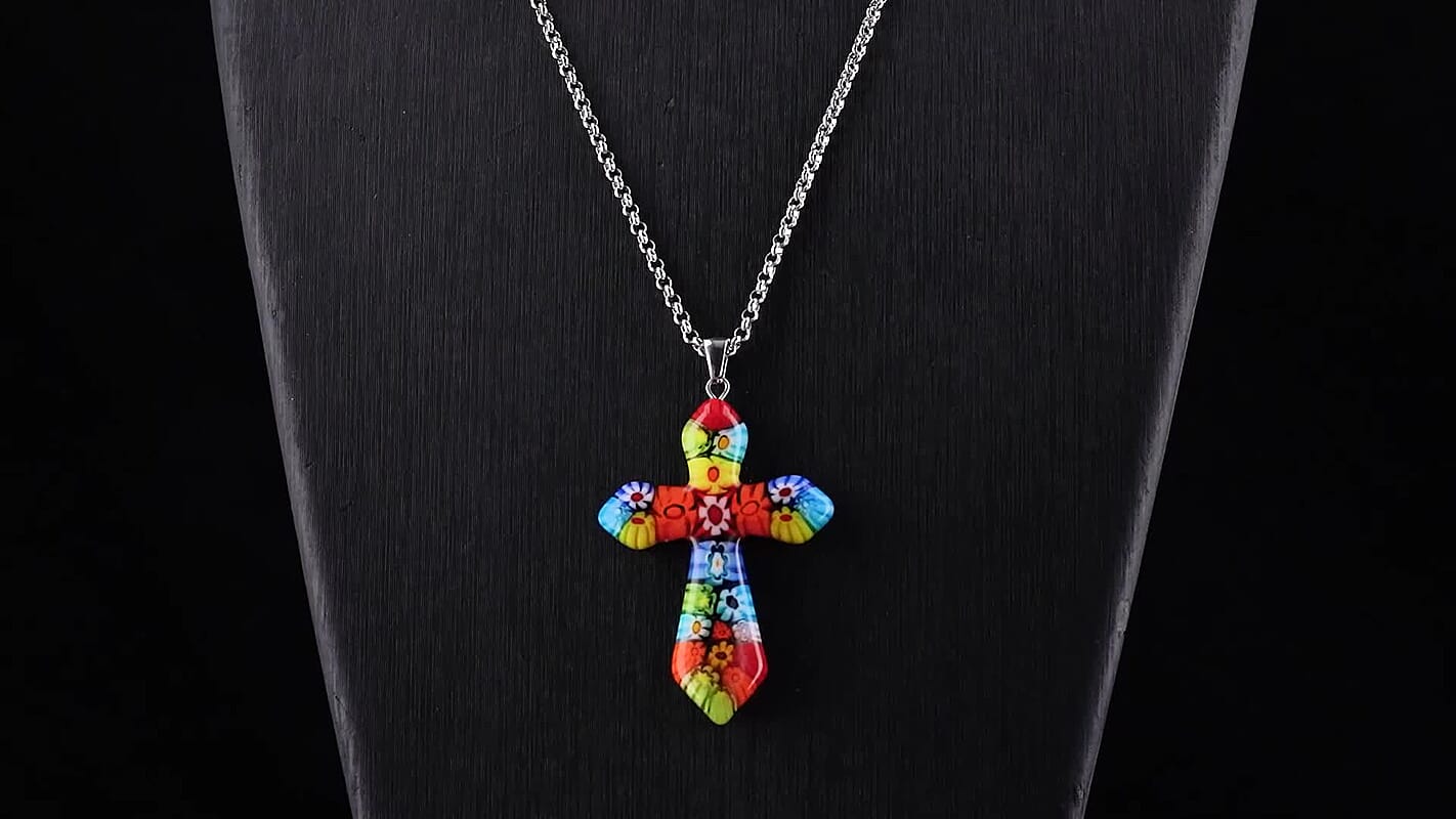 Murano Style Cross Pendant Chain Necklace (20-22 Inches) in Stainless Steel