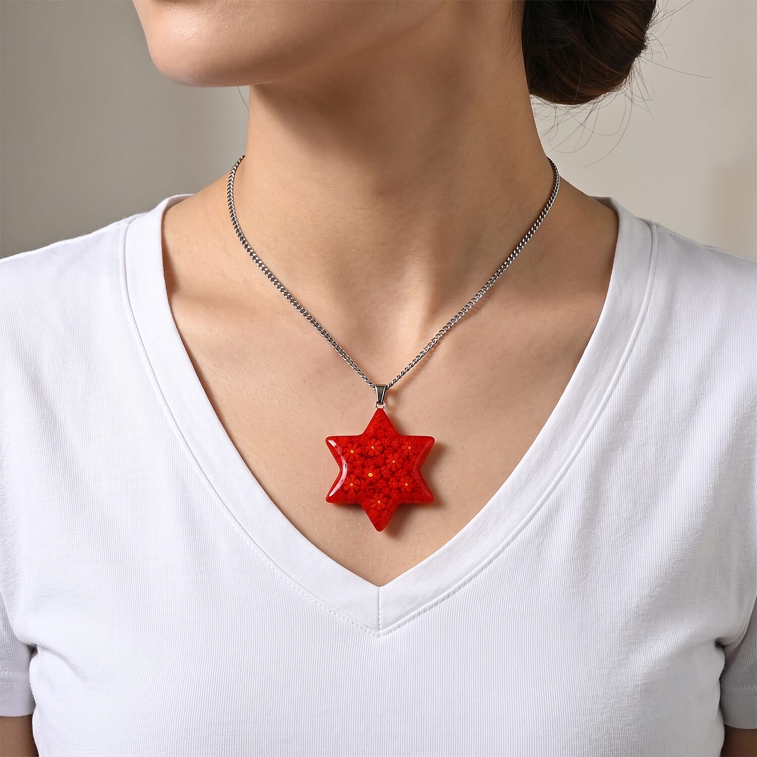 Red Murano Style Celestial Star Pendant Necklace (20-22 inches) in Stainless Steel