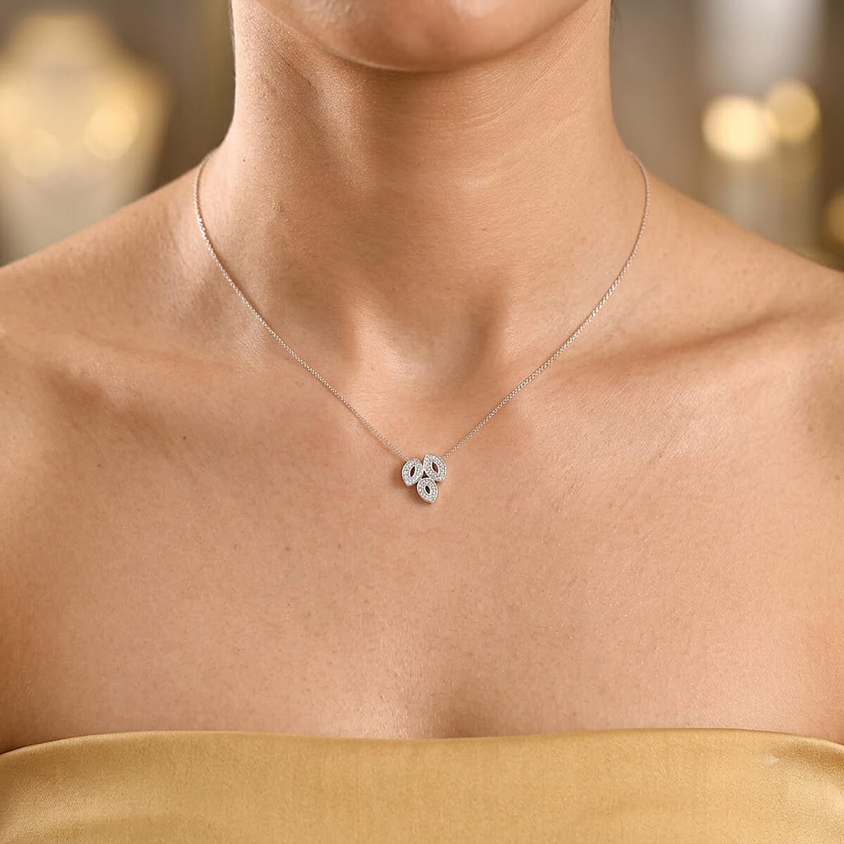 Luxuriant Lab Grown Diamond G-H SI 0.20 ctw Pendant Necklace in Rhodium Over Sterling Silver 20 Inches