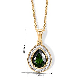 Luxoro 10K Yellow Gold Premium Chrome Diopside, Diamond (I2) (0.37 cts) Crowned Majesty Pendant Necklace (20 Inches) 2.25 ctw