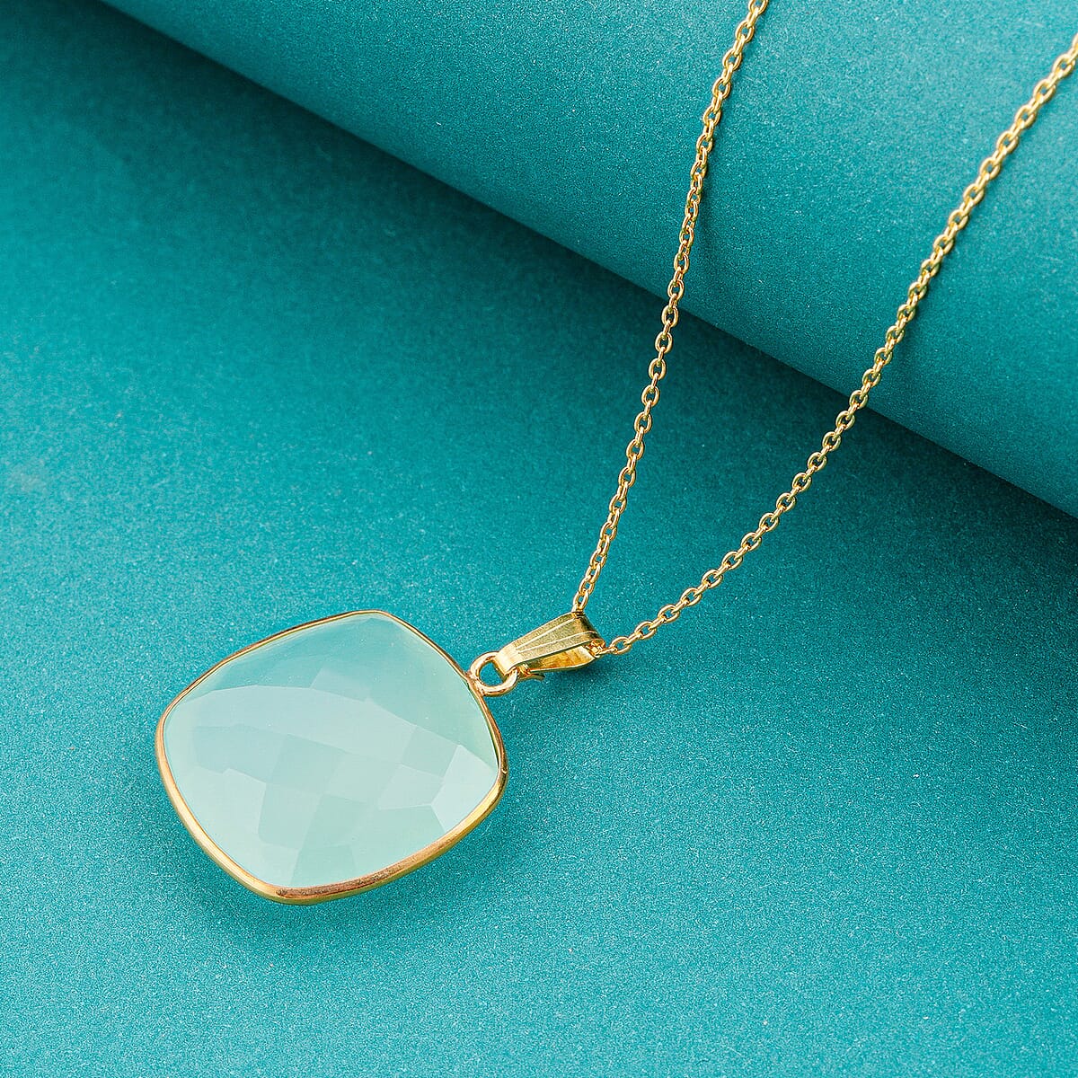 Checkerboard Cut Chalcedony 24.65 ctw Pendant Necklace in 14K Yellow Gold Over Sterling Silver 18 Inches  image number 1