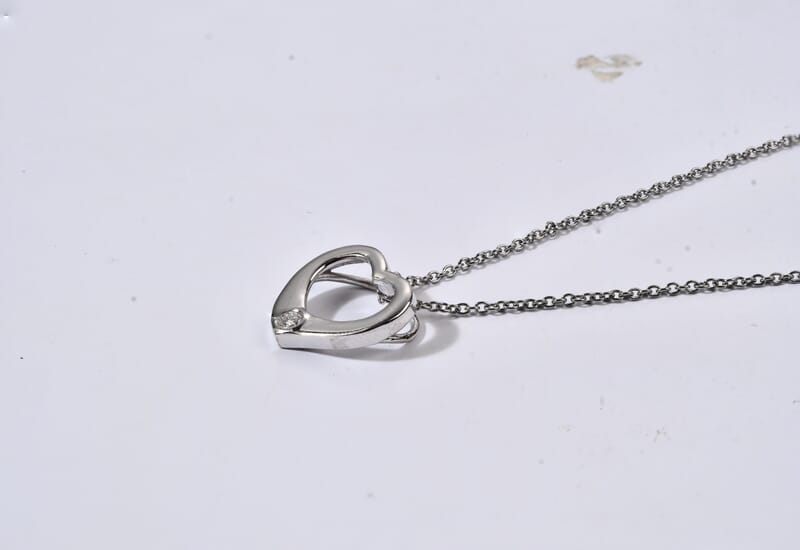 EverTrue Moissanite 0.10 ctw Heart Pendant in Platinum Bond with Stainless Steel Necklace (20 Inches)