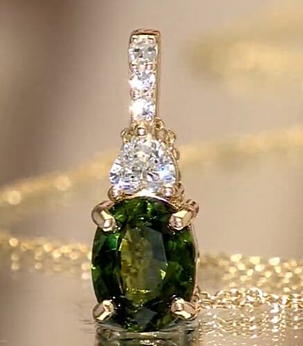 Green Sapphire - Product card gallery slide 1 (10226792300857)
