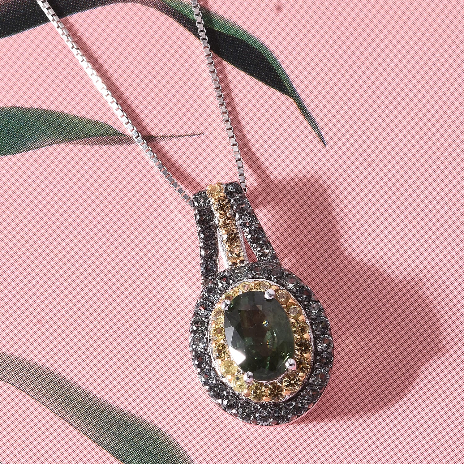 D'Joy Premium Milanoa Green and Yellow Sapphire 1.85 ctw Majesty Halo Pendant Necklace (20 Inches) in Rhodium Over Sterling Silver
