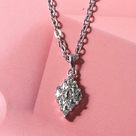 Green Sapphire - Product card gallery slide 2 (10226835226937)