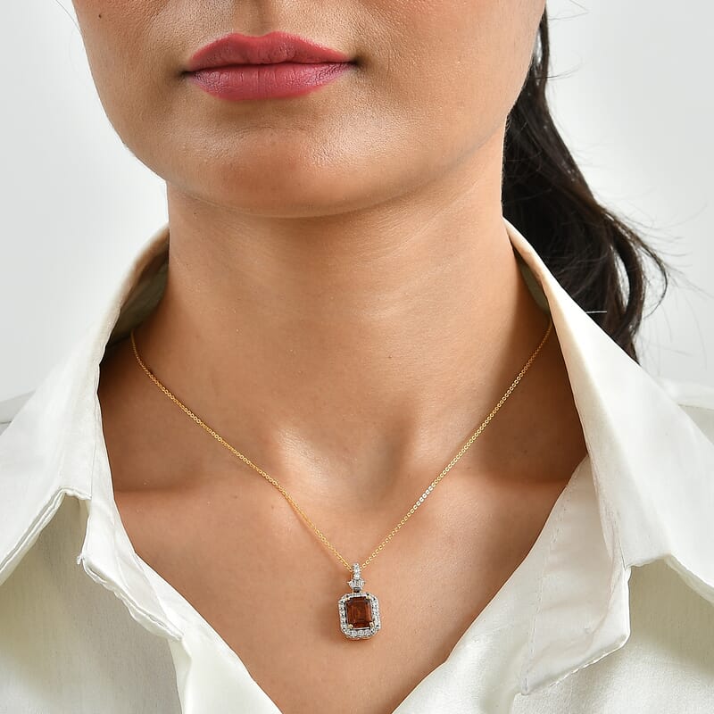 D'Joy Premium Honey Garnet and Moissanite 3.15 ctw Pendant Necklace (18 Inches) in 18K Vermeil Yellow Gold Over Sterling Silver