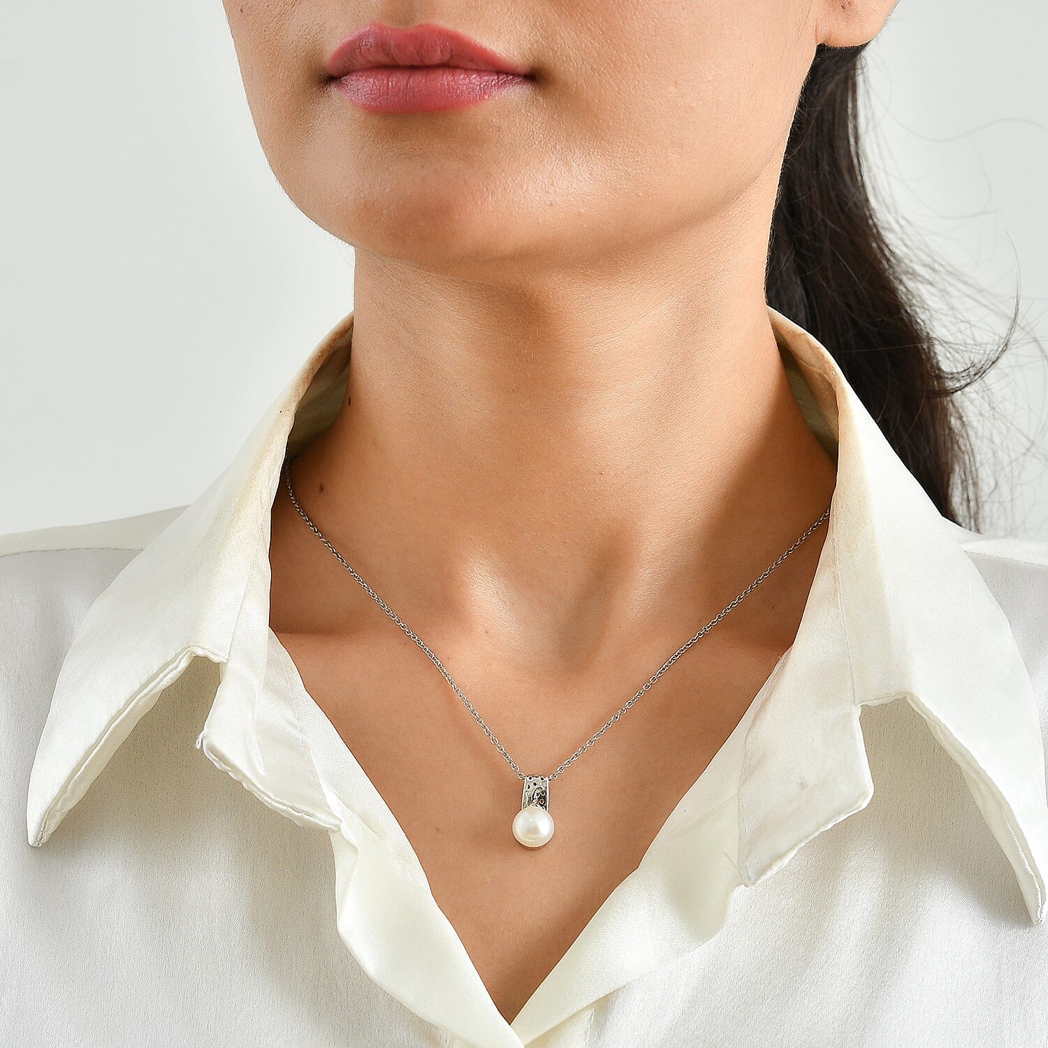EverTrue Freshwater Pearl Pendant in Platinum Bond with Stainless Steel Necklace (20 Inches)