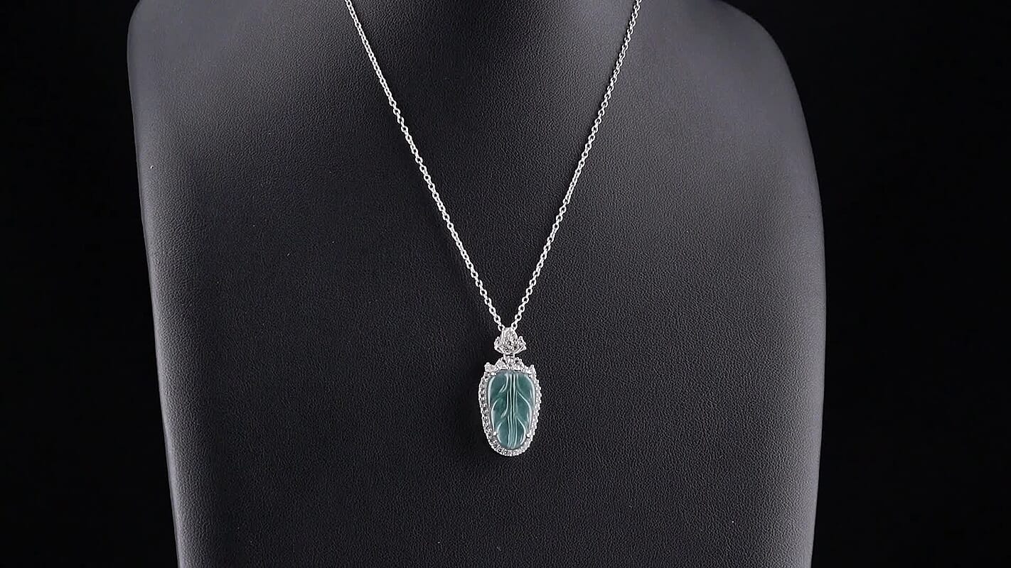 Natural Olmec Jadeite Carved Leaf and Simulated Diamond Pendant Necklace (20 Inches) in Rhodium Over Sterling Silver 18.00 ctw
