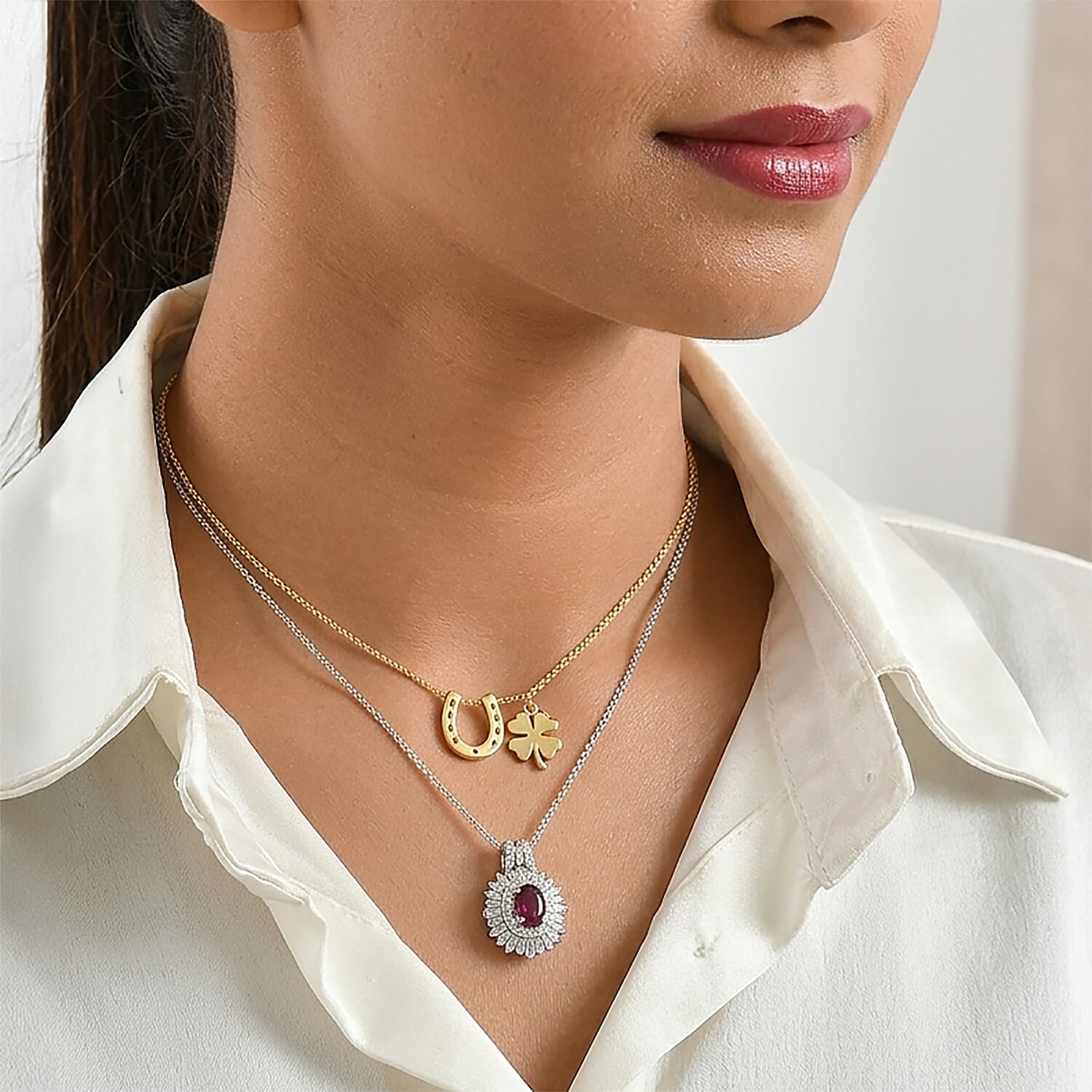 D'Joy AAA Radiant Ember Garnet and Moissanite 1.75 ctw Imperial Sunburst Pendant Necklace (20 Inches) in Rhodium Over Sterling Silver