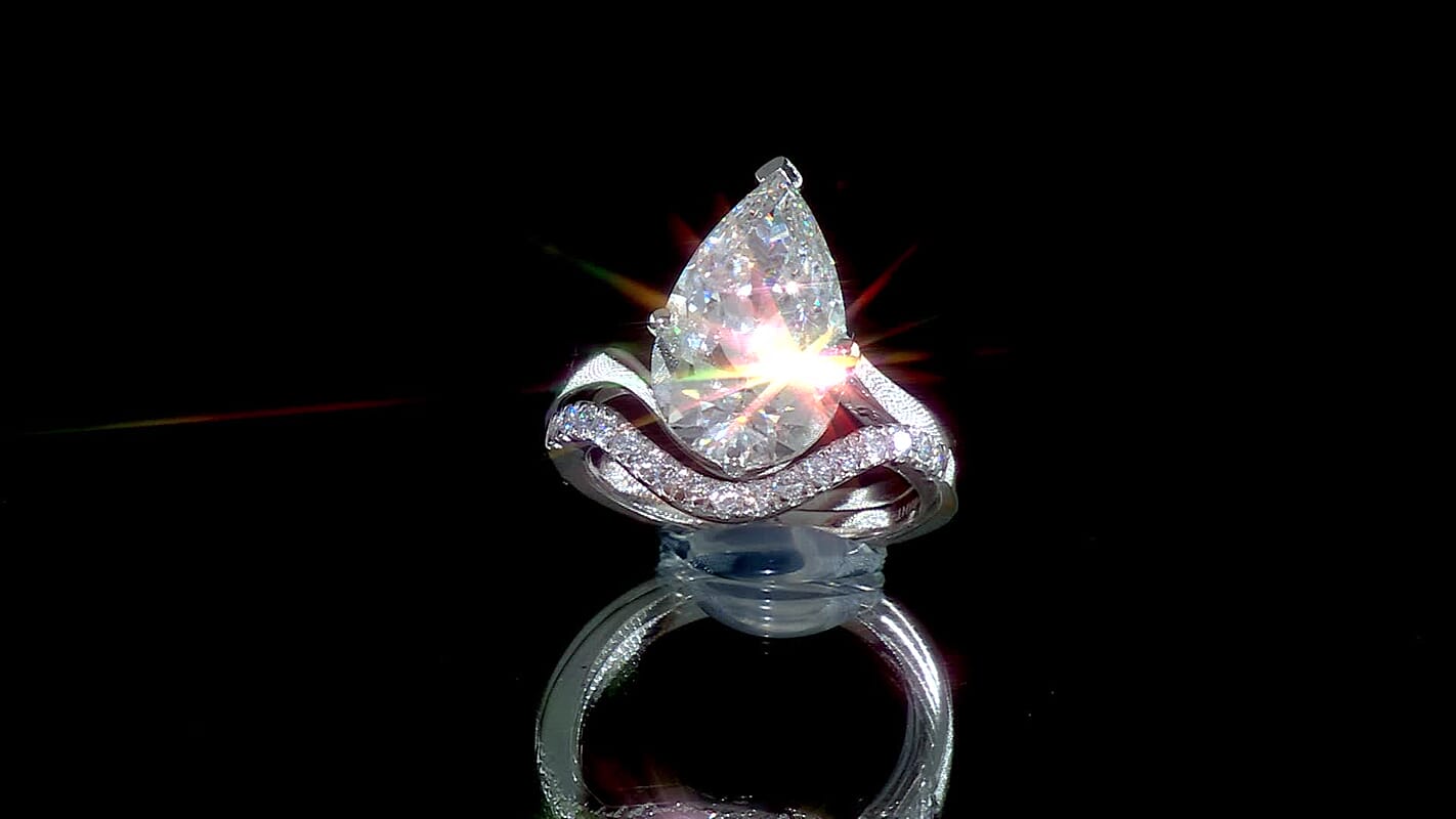 950 Platinum Luxuriant Lab Grown Diamond (G, VS) Set of 2 Stackable Ring (Size 6.00) 5.40 ctw