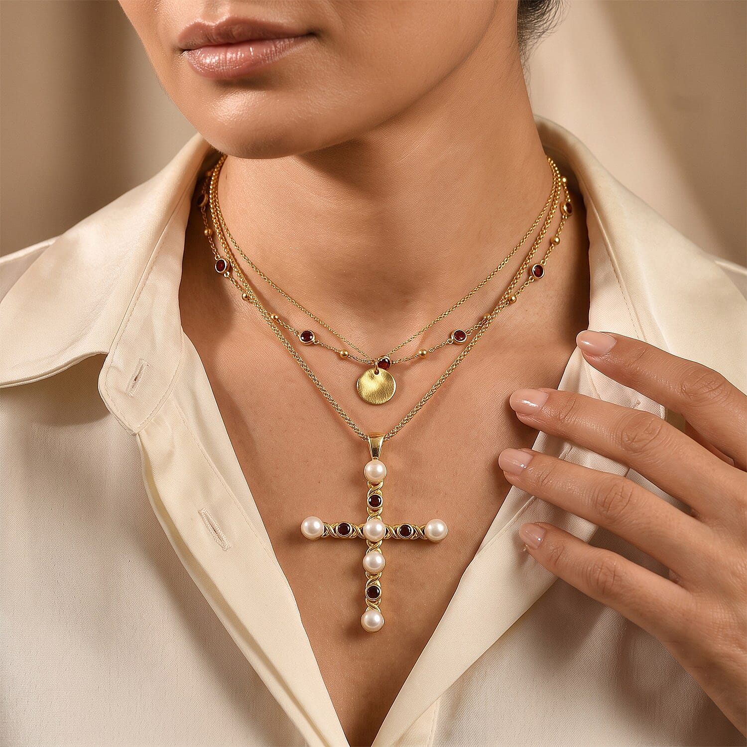 EverTrue Freshwater Pearl and Mozambique Garnet 2.40 ctw Pendant in 18K YG Plated with ION Plated YG Stainless Steel (20 Inches)