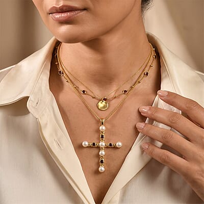 EverTrue Freshwater Pearl and Mozambique Garnet 2.40 ctw Pendant in 18K YG Plated with ION Plated YG Stainless Steel (20 Inches)