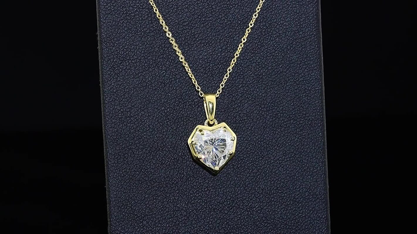 D'Joy Moissanite (Hrt 9mm) Heart of Brilliance Pendant Necklace (20 Inches) in 18K Vermeil YG Over Sterling Silver 2.50 ctw