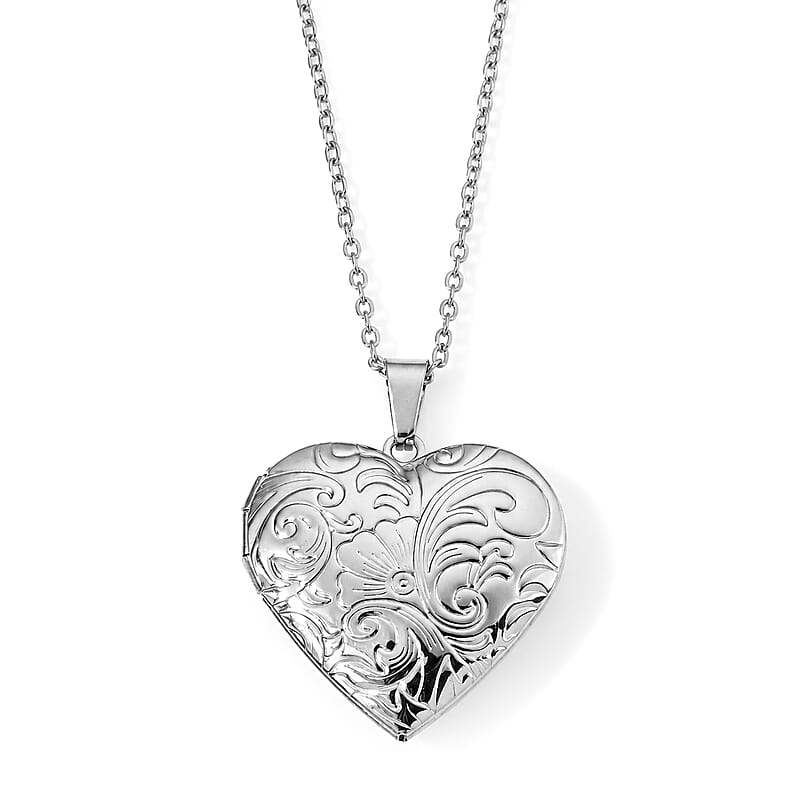 Heart Pendant Necklace in Stainless Steel 20-22 Inches