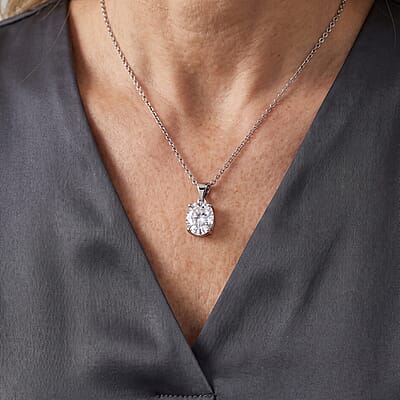EverTrue Moissanite 3.80 ctw Pendant in Platinum Bond with Stainless Steel Necklace (20 Inches)