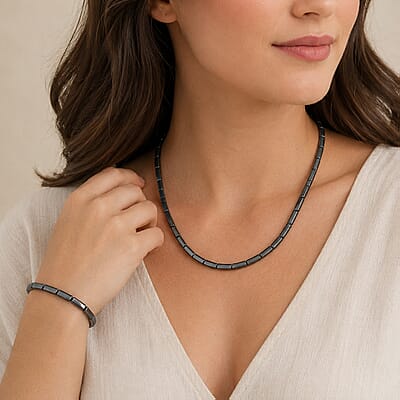 Hematite 205.00 ctw Stretch Bracelet (7-7.5In) and Necklace (21.25-23.25 Inches) in Silvertone