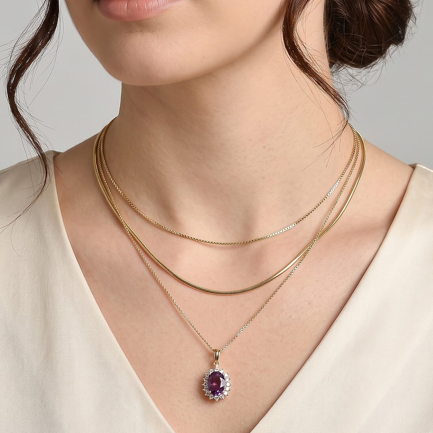 Certified and Appraised AAA Radiant Ember Garnet and Luxuriant Lab Grown Diamond G-H SI 2.65 ctw Pendant Necklace in 10K Yellow Gold (18 Inches)