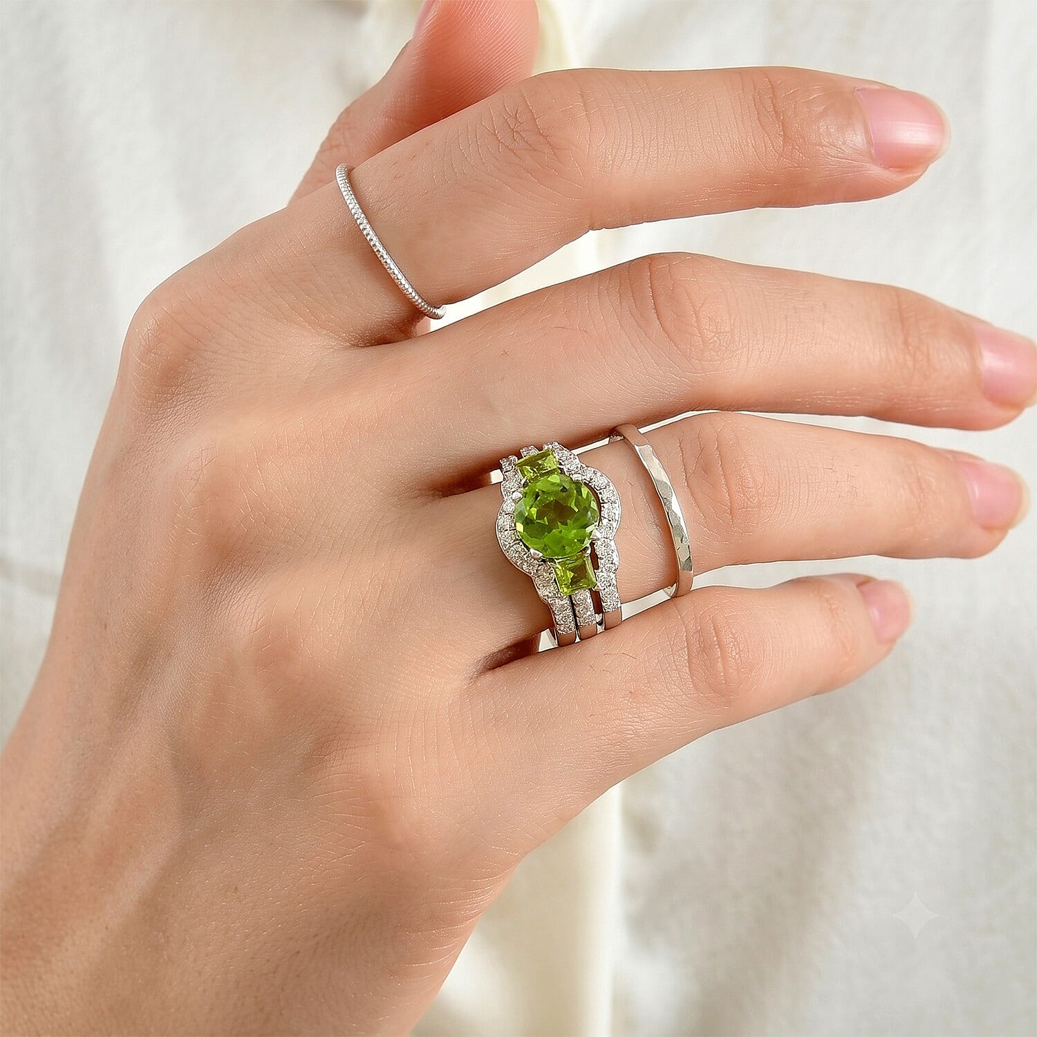 D'Joy Hebei Peridot and Moissanite 4.60 ctw Set of 2 Ring in Rhodium Over Sterling Silver (Size 6)