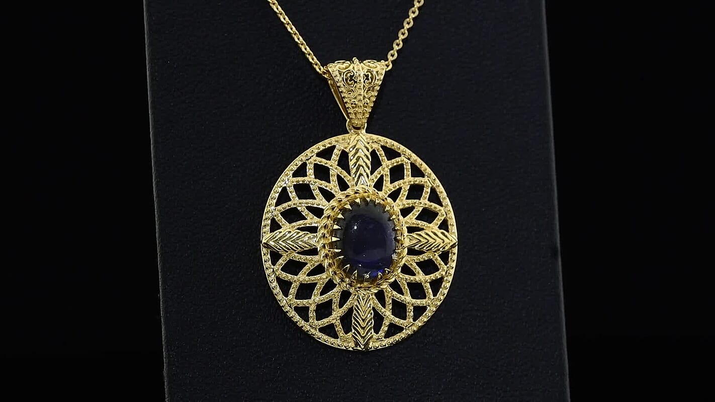 D''Joy Passport to Turkey AAA Malagasy Labradorite Pendant Necklace in 18K Vermeil YG Over Sterling Silver (20 Inches) 3.10 ctw