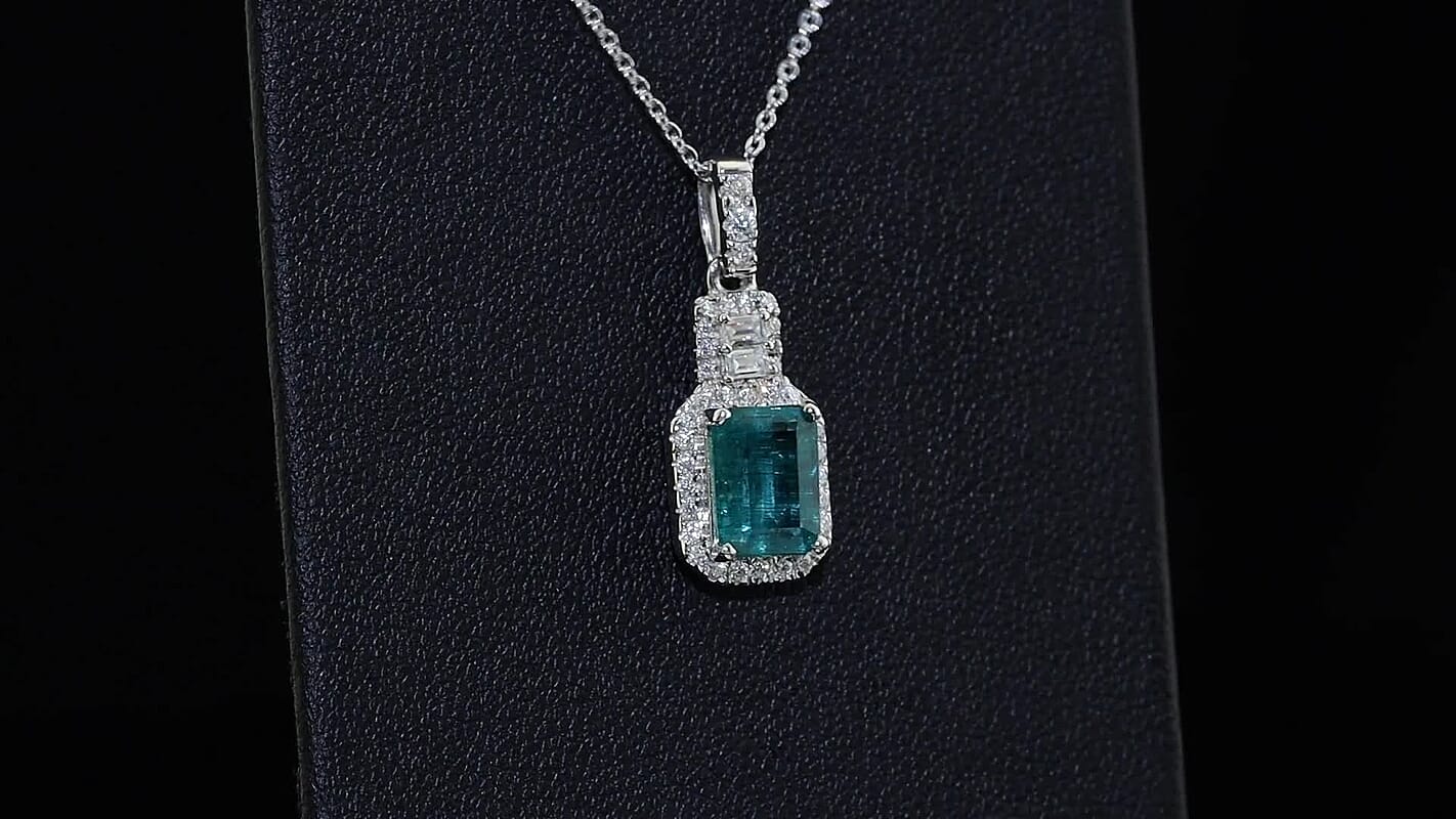 D''Joy Premium Kagem Zambian Emerald and Moissanite 1.80 ctw Pendant Necklace in Rhodium Over Sterling Silver (20 Inches)