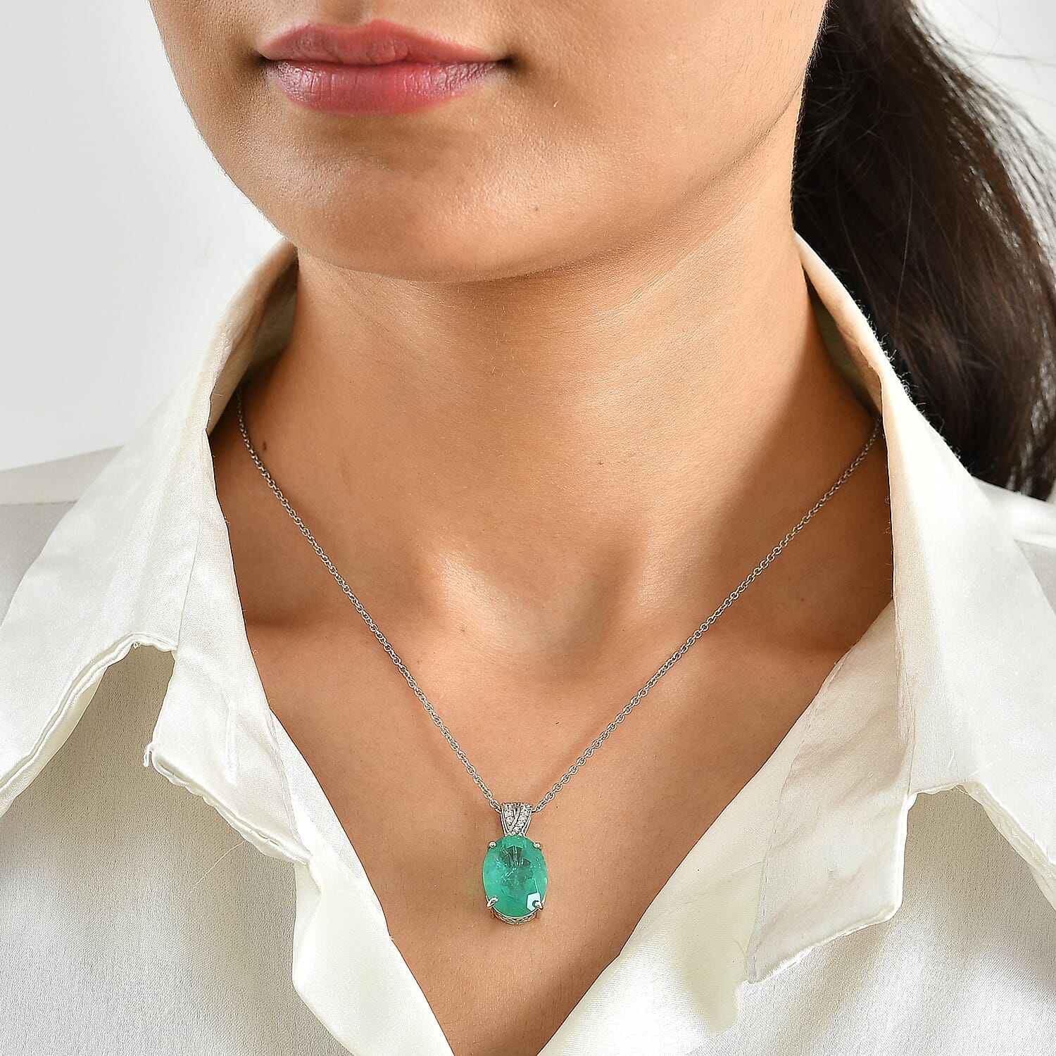 EverTrue Emeraldine Quartz (Triplet) and Moissanite 10.70 ctw Pendant in Platinum Bond with Stainless Steel Necklace 20 Inches