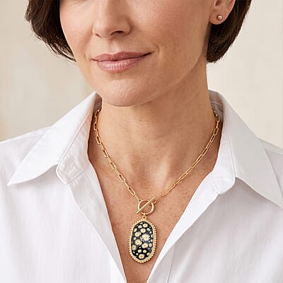 Black Flower Resin 35.00 ctw Pendant Necklace and Ball Stud Earrings in Goldtone