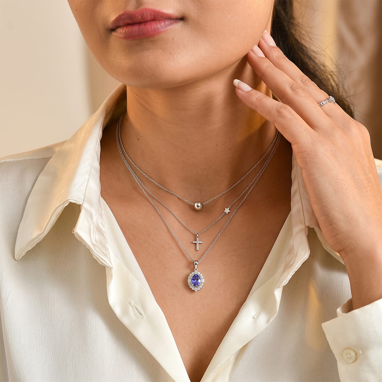 Certified & Appraised D'Joy Premium Tanzanite and Moissanite 1.30 ctw Pendant Necklace in Rhodium Over Sterling Silver 18 Inches