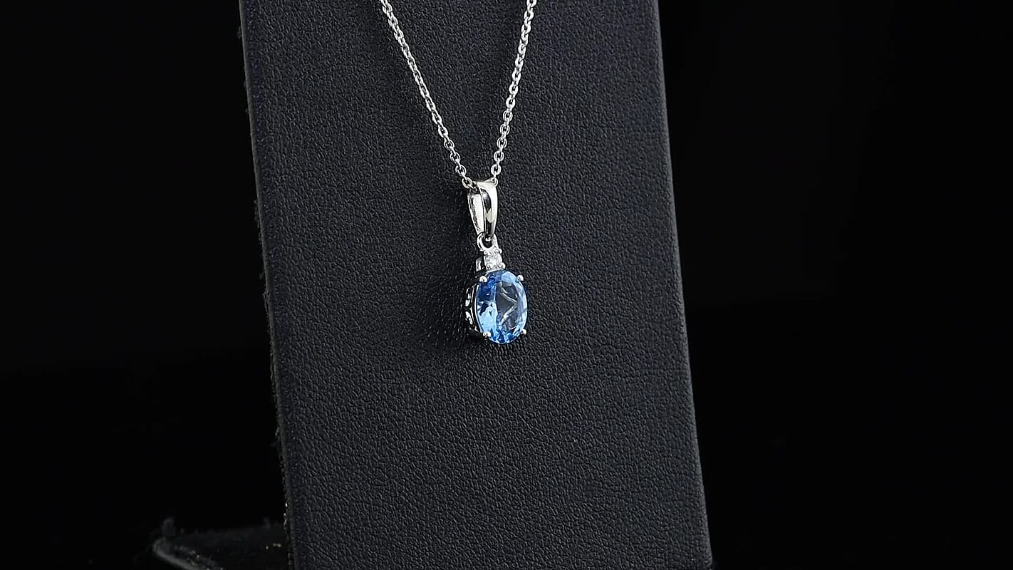 Premium Swiss Blue Topaz, Luxuriant Lab Grown Diamond (SI) Pendant Necklace (20 Inches) in Rhodium Over Sterling Silver 1.50 ctw