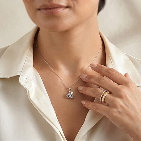 White Diamond - Product card gallery slide 3 (10298034848057)