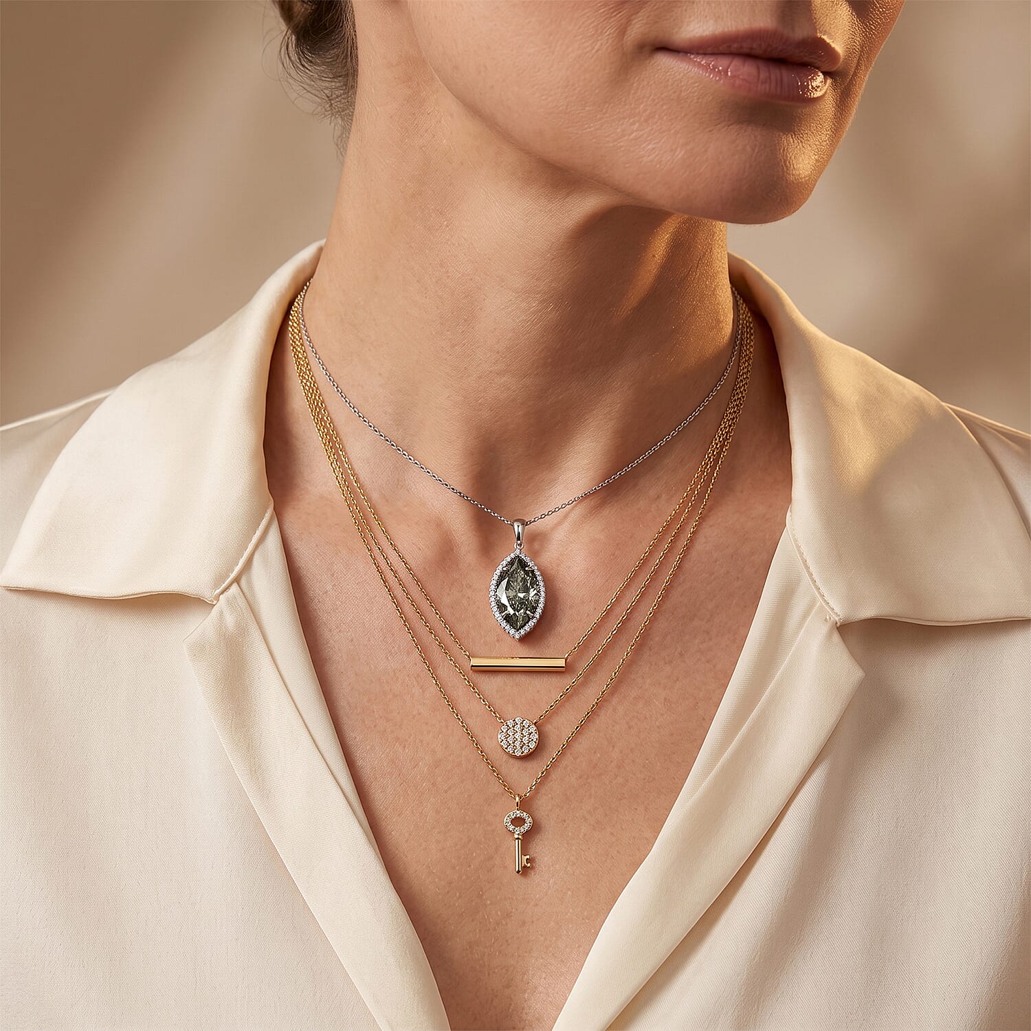 D'Joy Green and White Moissanite 10.65 ctw Verdant Halo Grand Pendant Necklace (20 Inches) in Rhodium Over Sterling Silver