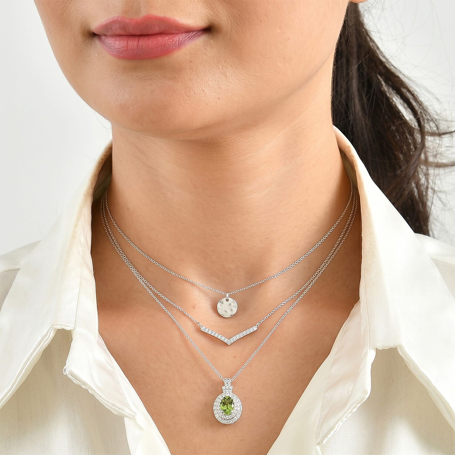 Certified & Appraised D'Joy Premium Sapo Tourmaline and Moissanite 1.90 ctw Pendant Necklace in Rhodium Over Sterling Silver 18 Inches