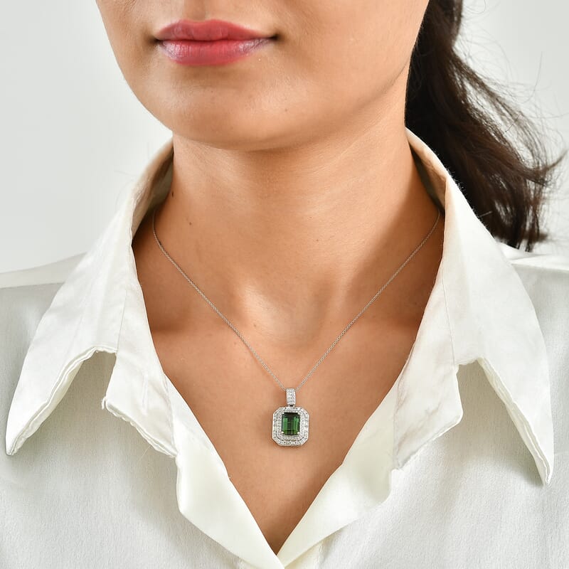 Luxoro AAA Arquiana Mint Tourmaline and Diamond I2 4.10 ctw Halo Majesty Pendant Necklace in 14K White Gold (20 Inches)