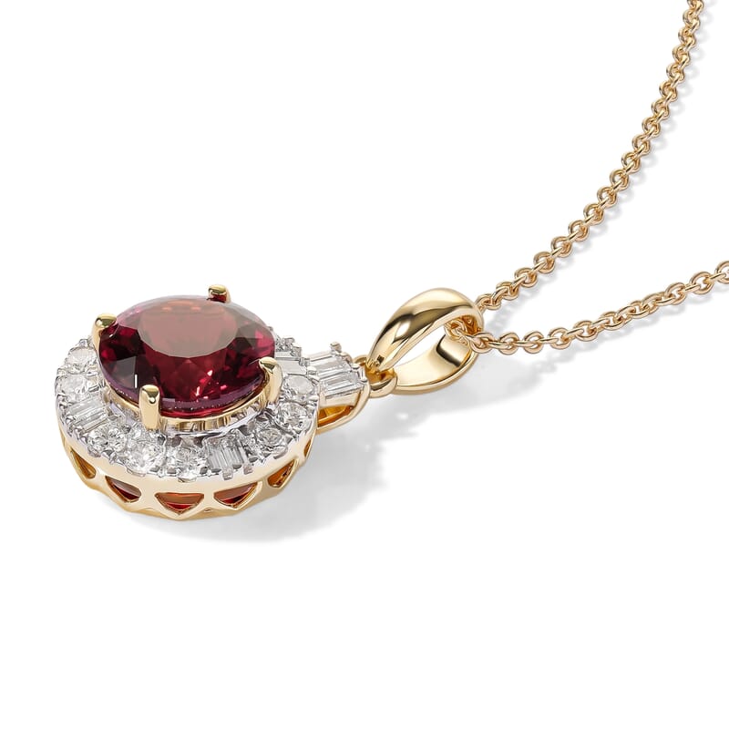Certified and Appraised AAA Usambara Color Change Garnet and Luxuriant Lab Grown Diamond G-H SI 3.50 ctw Pendant Necklace in 10K Yellow Gold 18 Inches