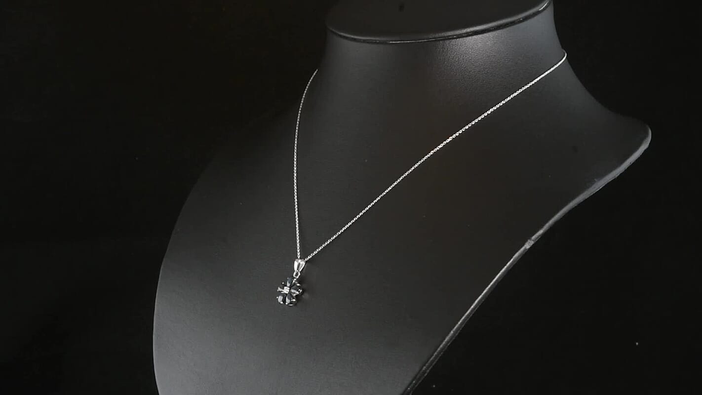 D''Joy Premium Blue Star Sapphire (DF), Moissanite The Celestial Blossom Pendant Necklace (20 Inches) in Rhodium Over Sterling Silver 3.10 ctw