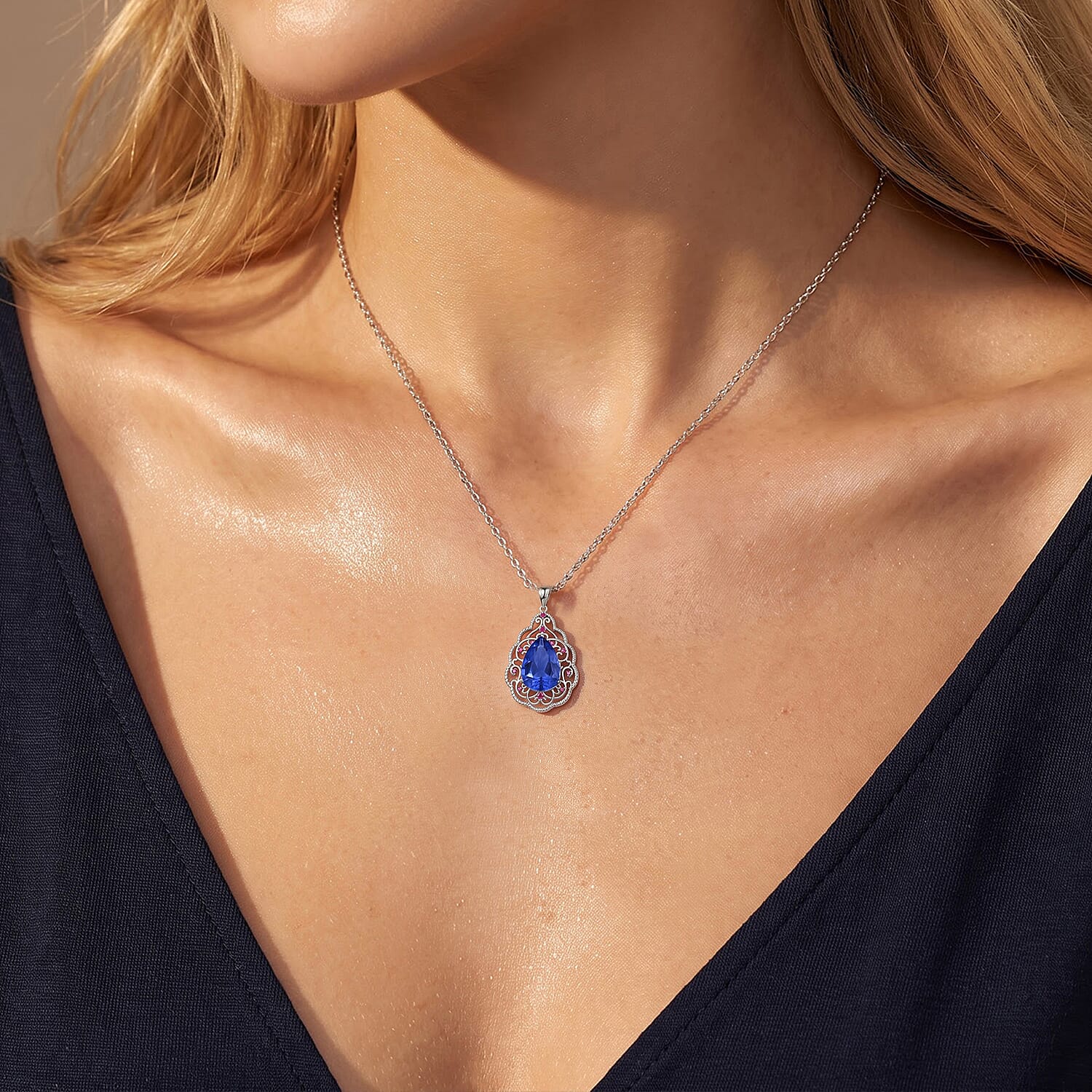 EverTrue Color Change Fluorite and Orissa Rhodolite Garnet 13.50 ctw Pendant in Platinum Bond with Stainless Steel Necklace 20 Inches