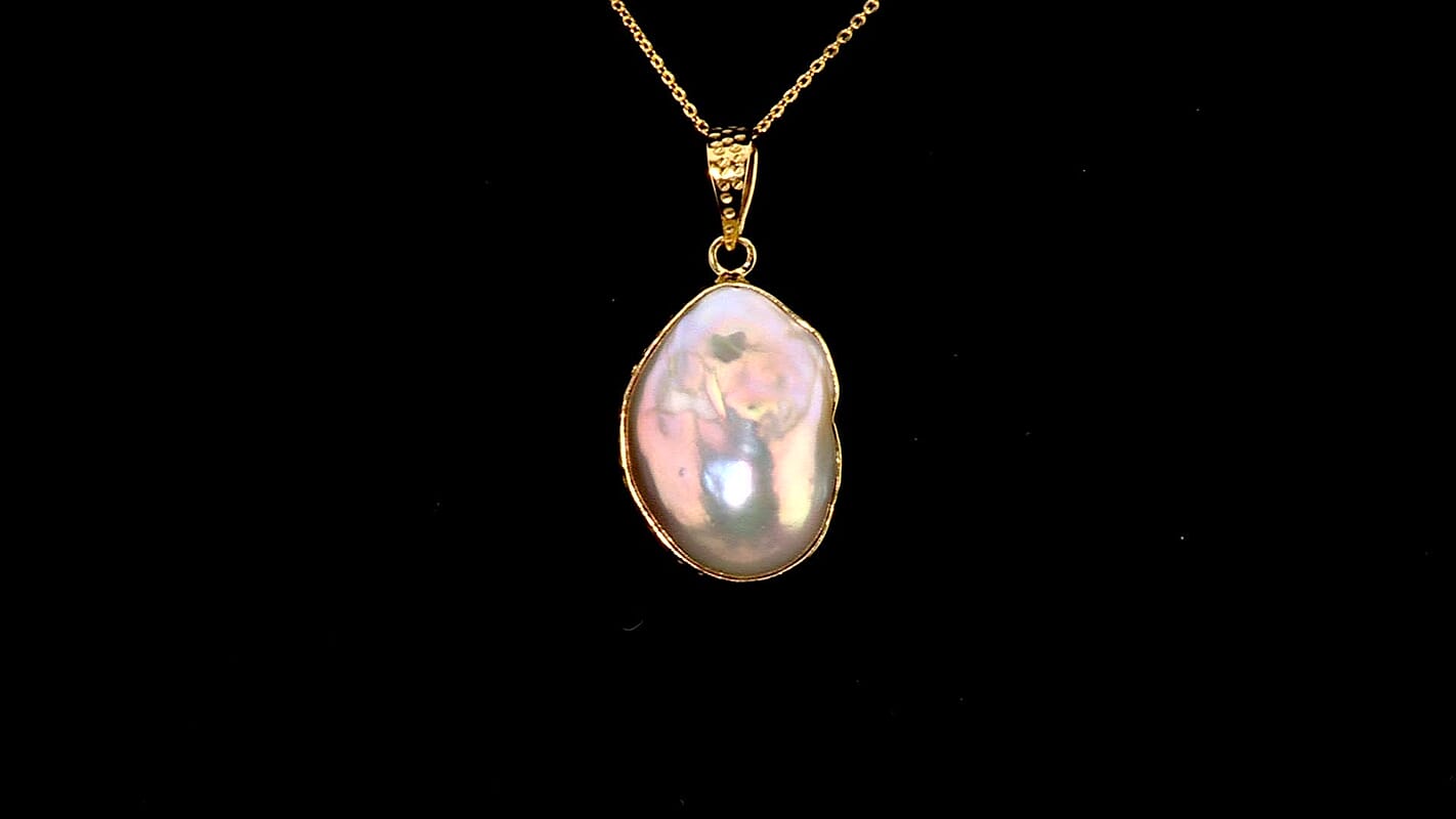 D''Joy White Baroque Pearl Pendant Necklace in 18K Vermeil Yellow Gold Over Sterling Silver 20 Inches