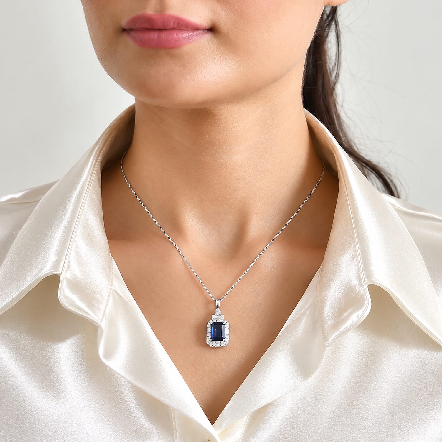 Certified and Appraised D'Joy Premium Kashmir Kyanite and Moissanite 3.10 ctw Pendant Necklace in Rhodium Over Sterling Silver 18 Inches
