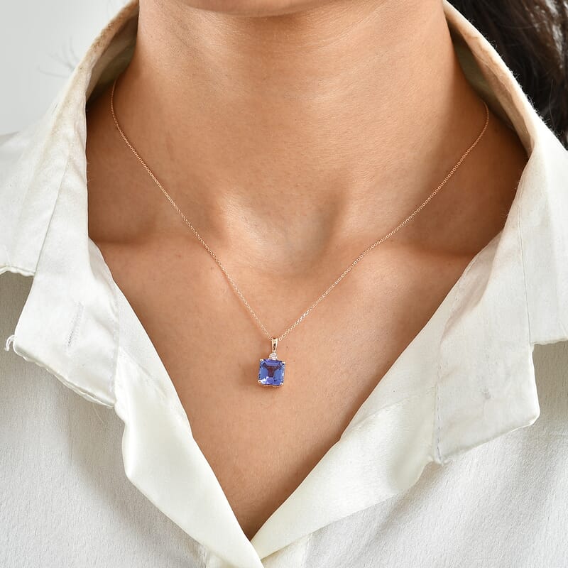 Premium Tanzanite and Luxuriant Lab Grown Pink Diamond EF VS 2.40 ctw Pendant Necklace in 10K Rose Gold 20 Inches