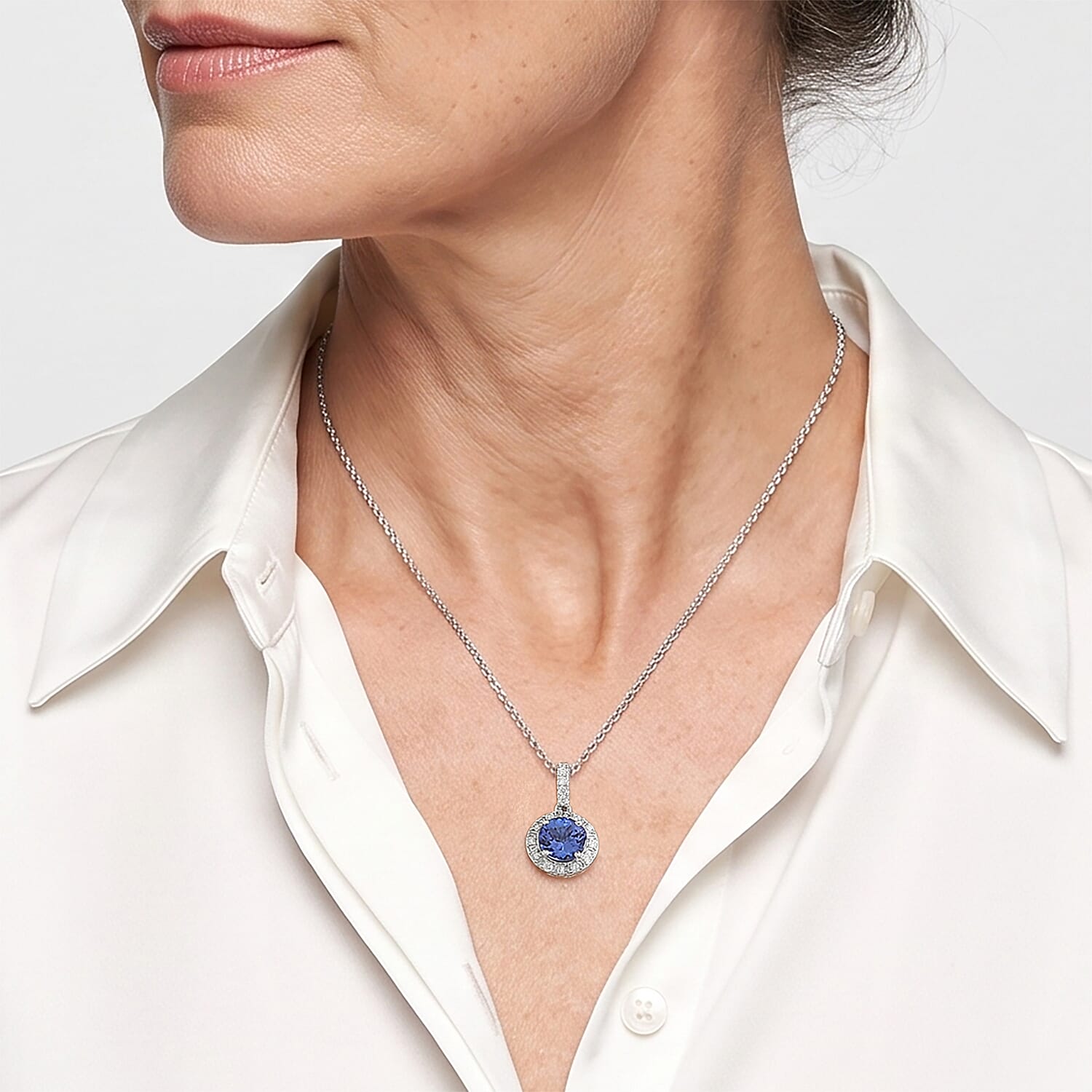Certified and Appraised Luxoro AAA Tanzanite and Diamond I2 1.90 ctw Pendant Necklace in 10K White Gold 18 Inches