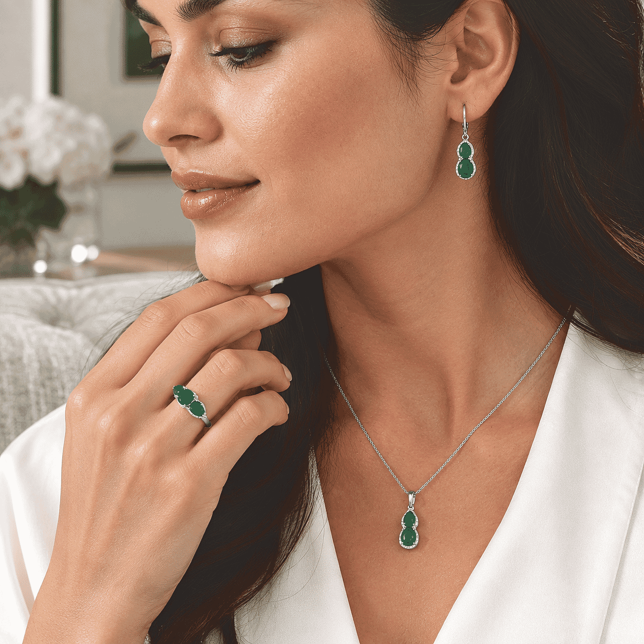 EverTrue Verde Onyx 7.10 ctw Earrings, Ring (Size 5.0) and Pendant in Platinum Bond with Stainless Steel Necklace 20 Inches